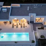 Stylish Tenera With Private Pool, 3 Bedrooms Villa
