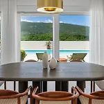 Villa Stylish Tenera With Private Pool, 3 Bedrooms *