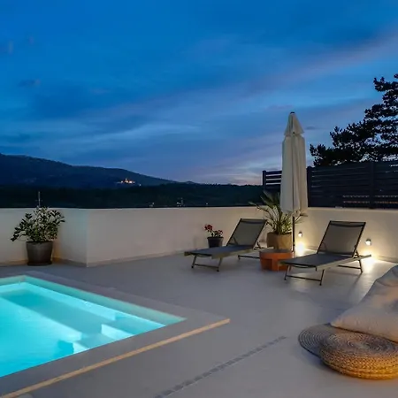 Vila Stylish Tenera With Private Pool, 3 Bedrooms