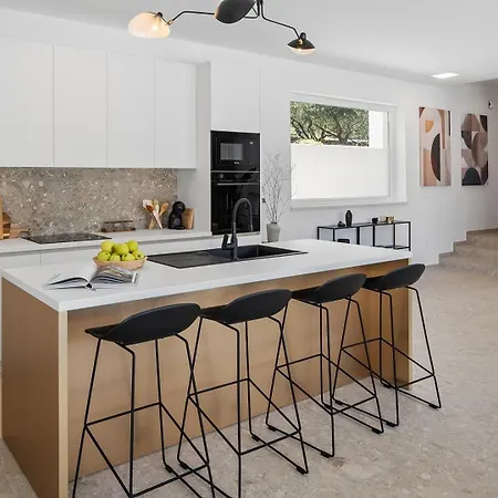 فيلة New Stylish Tenera With Private Pool, 3 Bedrooms